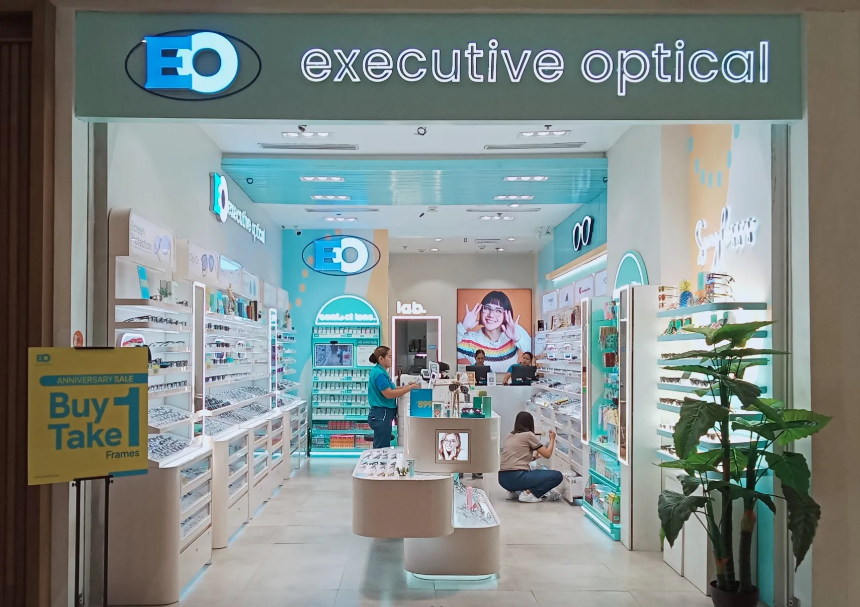 EO Executive Optical